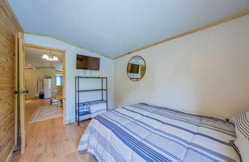 Arden House | Asheville’s Creekside Escape 2 bedrooms 2 bath with air mattress sleeps 6.