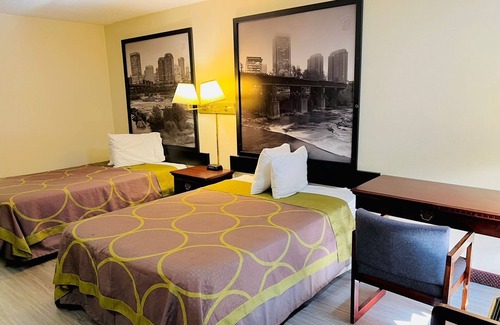 Ashland Hotel | Ashland Studio Inn By OYO Richmond North near Kings Dominion