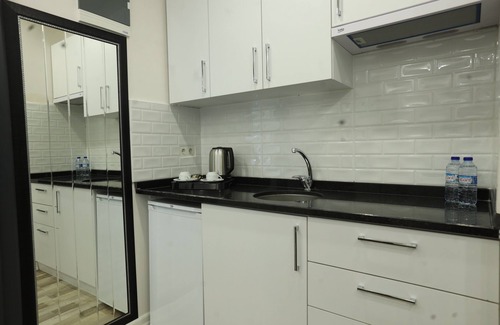 Uskudar Hotel | Askadar Çatı Otel