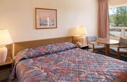 Grand Marais Hotel | Aspen Inn