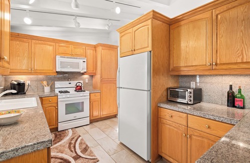 West End House | Aspen West End Home - Quiet Neighborhood (203027-3964)