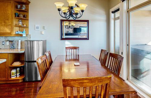 Big White Ski Resort House | Aspens Townhouse 1