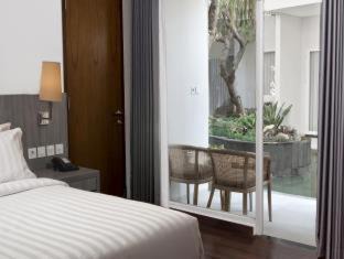 Batu Bolong Hotel | Aston Canggu Beach Resort