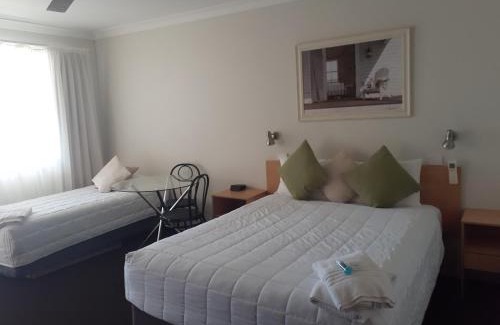 Port Macquarie Hotel | Aston Hill Motor Lodge