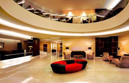 Makassar Hotel | Aston Makassar Hotel & Convention Center