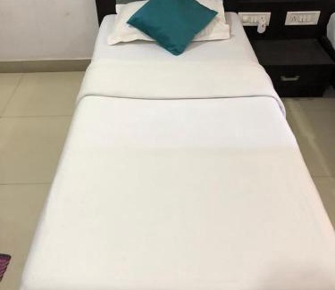 HSR Layout Hotel | Aston Service Apartment
