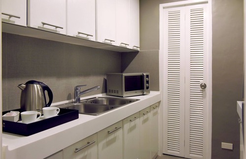 Ortigas Center Apartment | Astoria Plaza