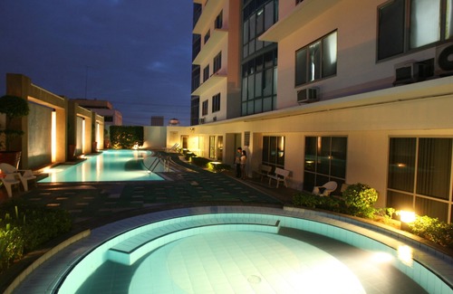 Ortigas Center Apartment | Astoria Plaza