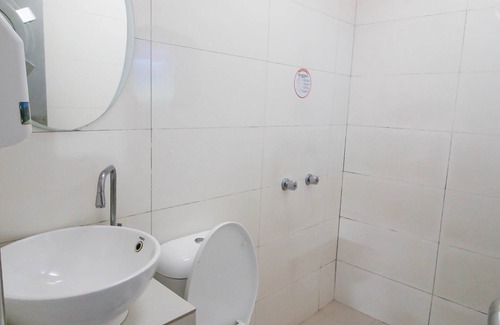 Brgy. 78 Hotel | Astrotel Monumento
