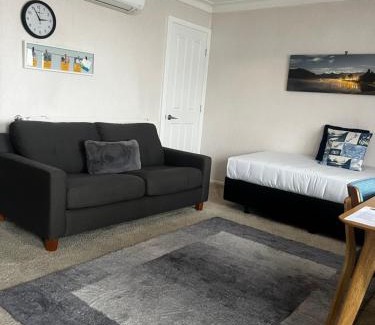 Invercargill Hotel | ASURE Surrey Court Motel Invercargill