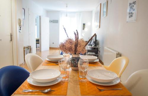 Old Town Apartment | AT Compañía 100 m2 2 WC