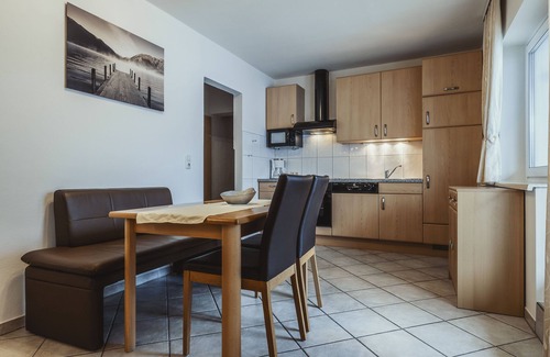 Sankt Martin am Tennengebirge Apartment | Komfortable Ferienwohnung Inmitten der Bergwelt