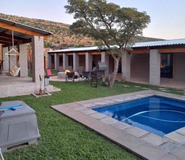 Hartbeespoort Hotel | At Skywalkers