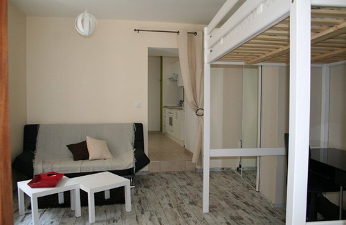 Saillans Cottage | At the edge of the river Drôme, in Saillans, lodging beaumiroir in rdc, 2 to 4 people