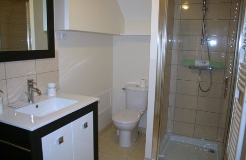 Saillans Cottage | At the edge of the river Drôme, in Saillans, lodging beaumiroir in rdc, 2 to 4 people