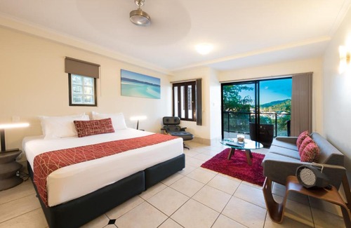 Airlie Beach Apartment | at Waterfront Whitsunday Retreat - Adults Only