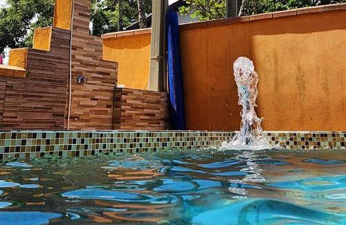 Pontal do Parana House | ATAMI STAY Casa em Condomínio com Piscina Aquecida a 1 Quadra do Mar