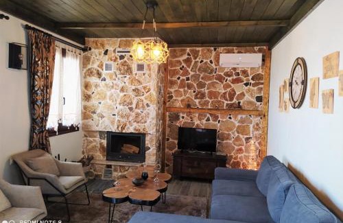 Embonas Apartment | Ataviros Hotel