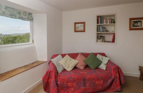 Inchbrook House | Athelstan Cottage