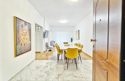 Platia Viktorias Apartment | Athens Belvedere Palace