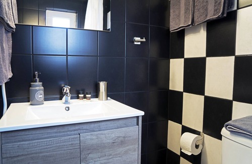 Athens House | Athens Edition Guesthouse