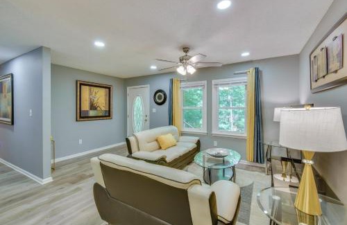 Athens House | Athens Home with Deck - Near Sanford Stadium!