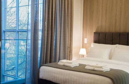 Ampelokipoi Hotel | Athens Platinum Rooms and Suites