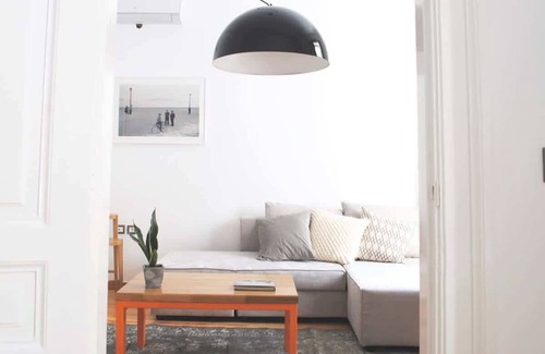 Koukaki Apartment | Athens Residence Acropolis City Views