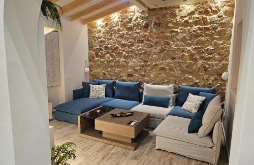 Neos Kosmos Apartment | Athens Timeless Escape