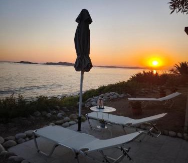 Ouranoupoli House | Athos SEAgull wagon