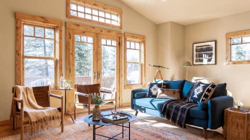 Tahoe Vista House | Atkinson by AvantStay Lake Front Home w Stunning Views in Tahoe Vista