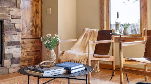 Tahoe Vista House | Atkinson by AvantStay Lake Front Home w Stunning Views in Tahoe Vista