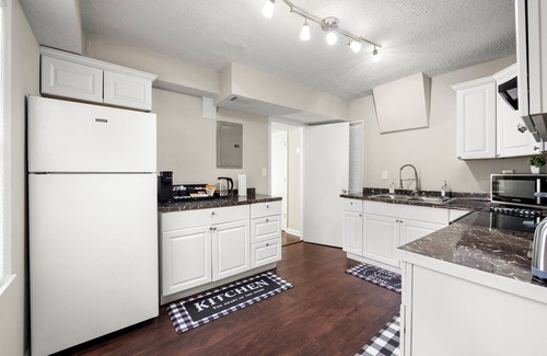 Pittsburgh House | ATL Gem: Near Stadiums, Airport, and Downtown!