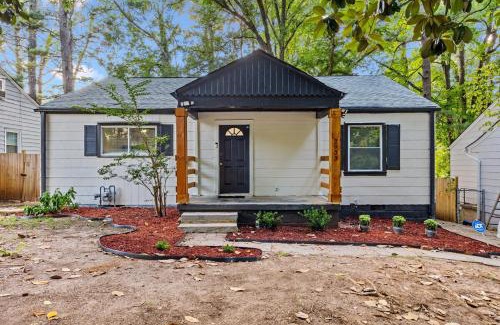 East Point House | ATL Home min from Airport and Downtown