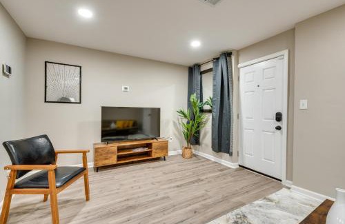 Gresham Park Apartment | Atlanta Apartment with Grill 7 Mi to Downtown!