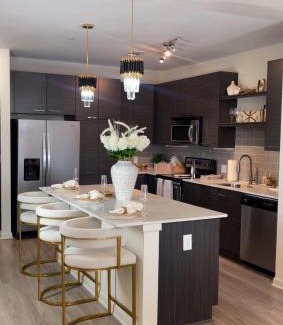 Inman Park Apartment | Atlanta Beltline Luxury Double Suite