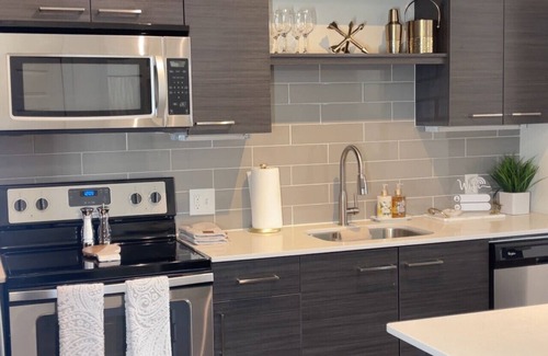 Inman Park Apartment | Atlanta Beltline Luxury Double Suite