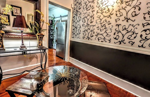 Mechanicsville House | "Atlanta Gem with Fun Backyard Activities & Cozy Lounge"!