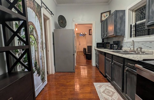 Mechanicsville House | "Atlanta Gem with Fun Backyard Activities & Cozy Lounge"!