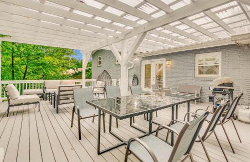 Decatur House | Atlanta's Luxe 6-Bedroom Haven