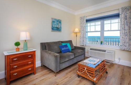 Hampton Hotel | Atlantic Breeze Suites