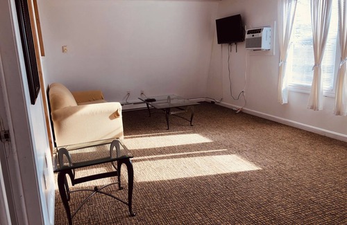Old Orchard Beach Hotel | Atlantic Breeze Inn
