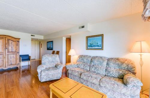 Southend Apartment | Atlantic City Area Vacation Rental with Pool Access!