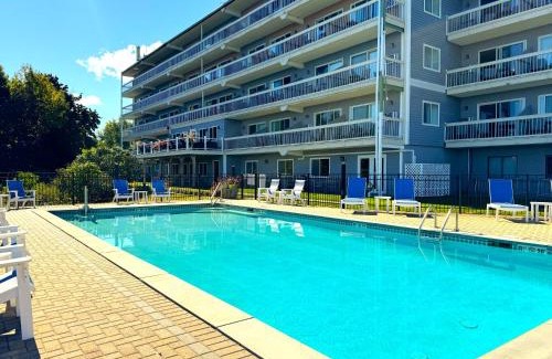 Bar Harbor Hotel | Atlantic Eyrie Lodge