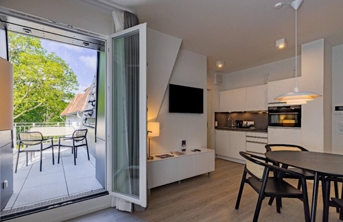 Alt-Travemunde/Ronnau Apartment | Atlantic Grand Hotel - Appartement Plus mit Balkon Oder Veranda