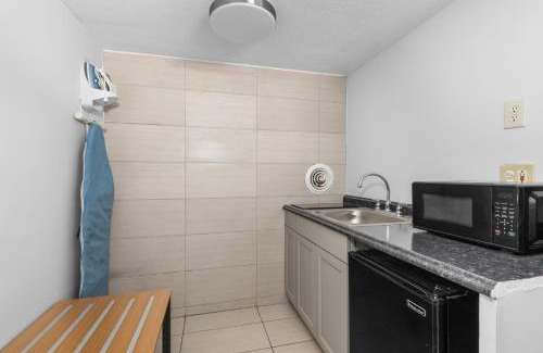 Northeast Virginia Beach Hotel | Atlantic Inn