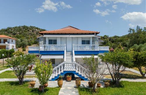 Sithonia Apartment | Atlantis Studios