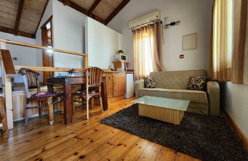 Mishmar HaYarden Cabin | Atnahta Bayarden