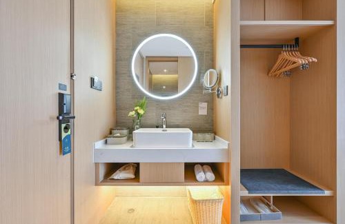 Songjiang Hotel | Atour Hotel Shanghai Songjiang Sports Center Free laundry service