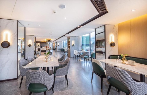 Xiangzhou District Hotel | Atour Hotel Zhuhai Gongbei Fuhuali